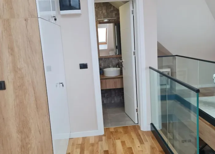 Zlatni Dan 즐라티보